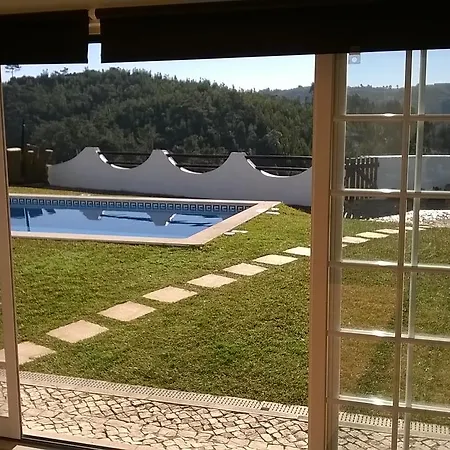 Casa Alto Do Vale * 马夫拉